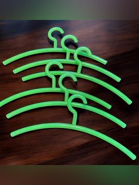 Vintage Lucite Lime Green Bubble Hangers By InterDesign MCM Long- Set Of 6